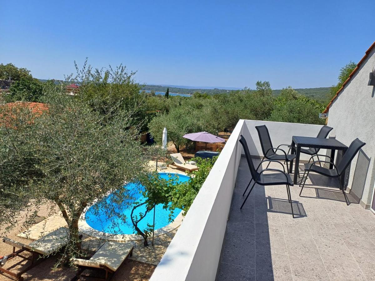 Holiday House Pulina Punat Εξωτερικό φωτογραφία